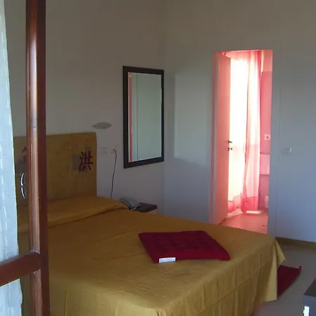 Hotell Flaminio 3*