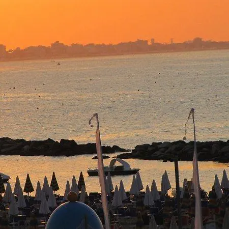 Flaminio 3* Cattolica